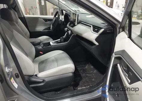 2019 Toyota Rav4 Xle Premium from USA, damaged, VIN JTMA1RFVXKD509159
